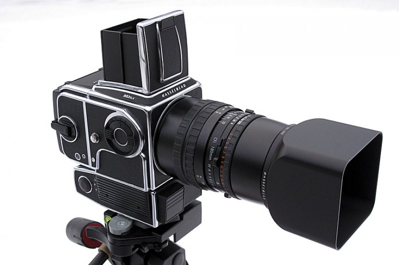 IMG_0152 Hasselblad 553ELX and 180CFi.jpg