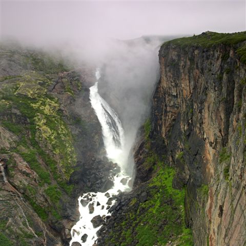 Kogaluk River Falls 2008CF000557 enh.jpg