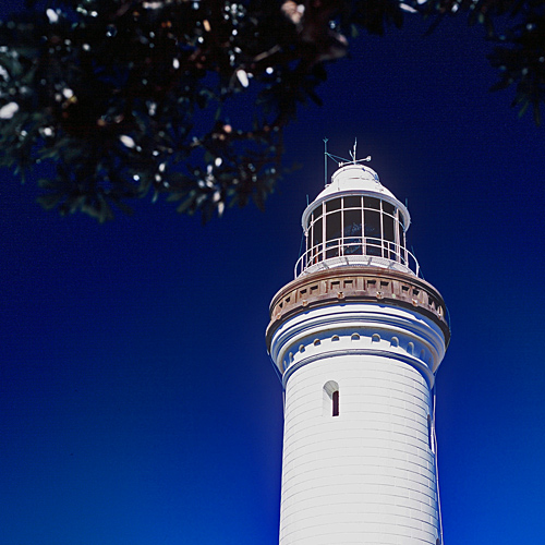 lighthouse-top-6x6-500.jpg