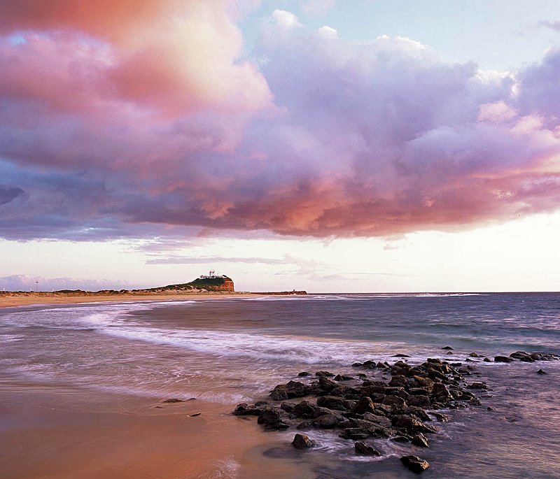 Hassy Nobby rocks.jpg