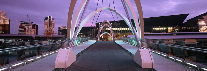 Northbank-bridge-Xpan-1000.jpg