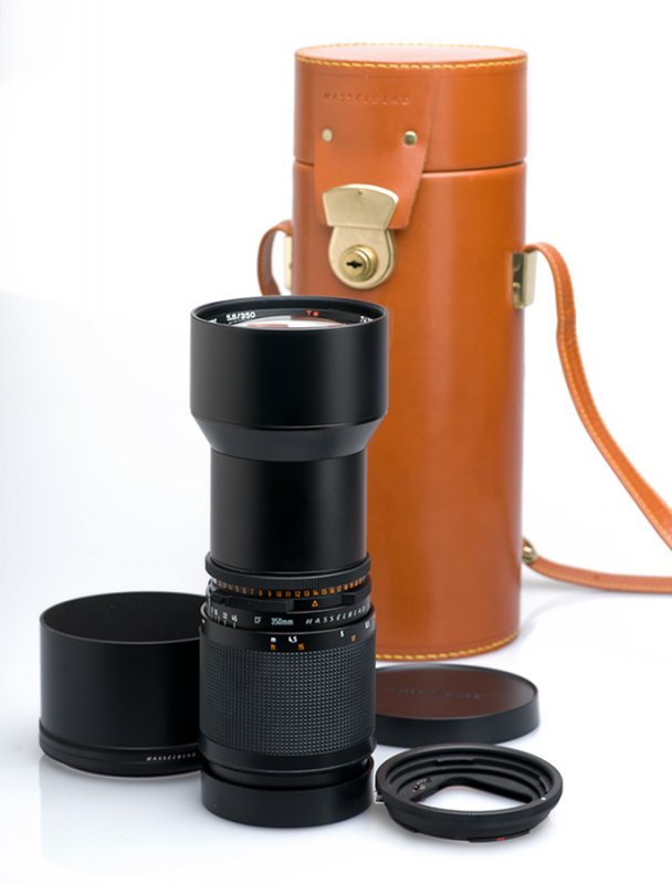 Hasselblad CF 350mm f5_6 with case Fotografz.jpg