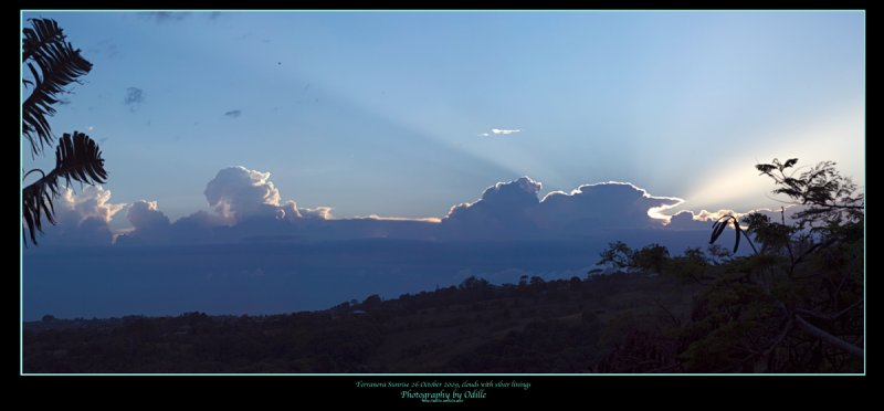 1200-ausphot-framed-sunrise-261-2009-silver-cloud.jpg