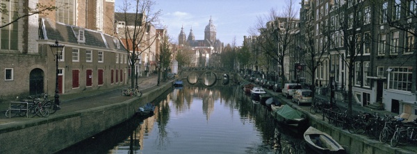 Towards the church.jpg