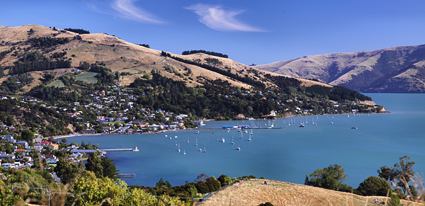 Akaroa harbour.jpg