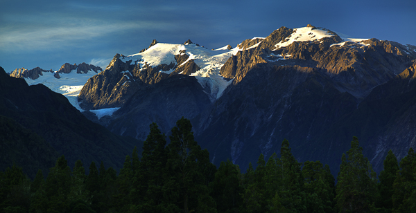 FJ Mountains sunrise.jpg